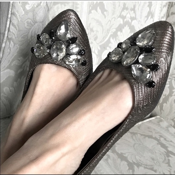 Olivia Miller Shoes - NWOT Olivia Miller embellished ballet flats. Sz.9.